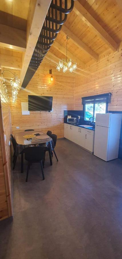 צימר בקתה מול הנוף Safed Extérieur photo